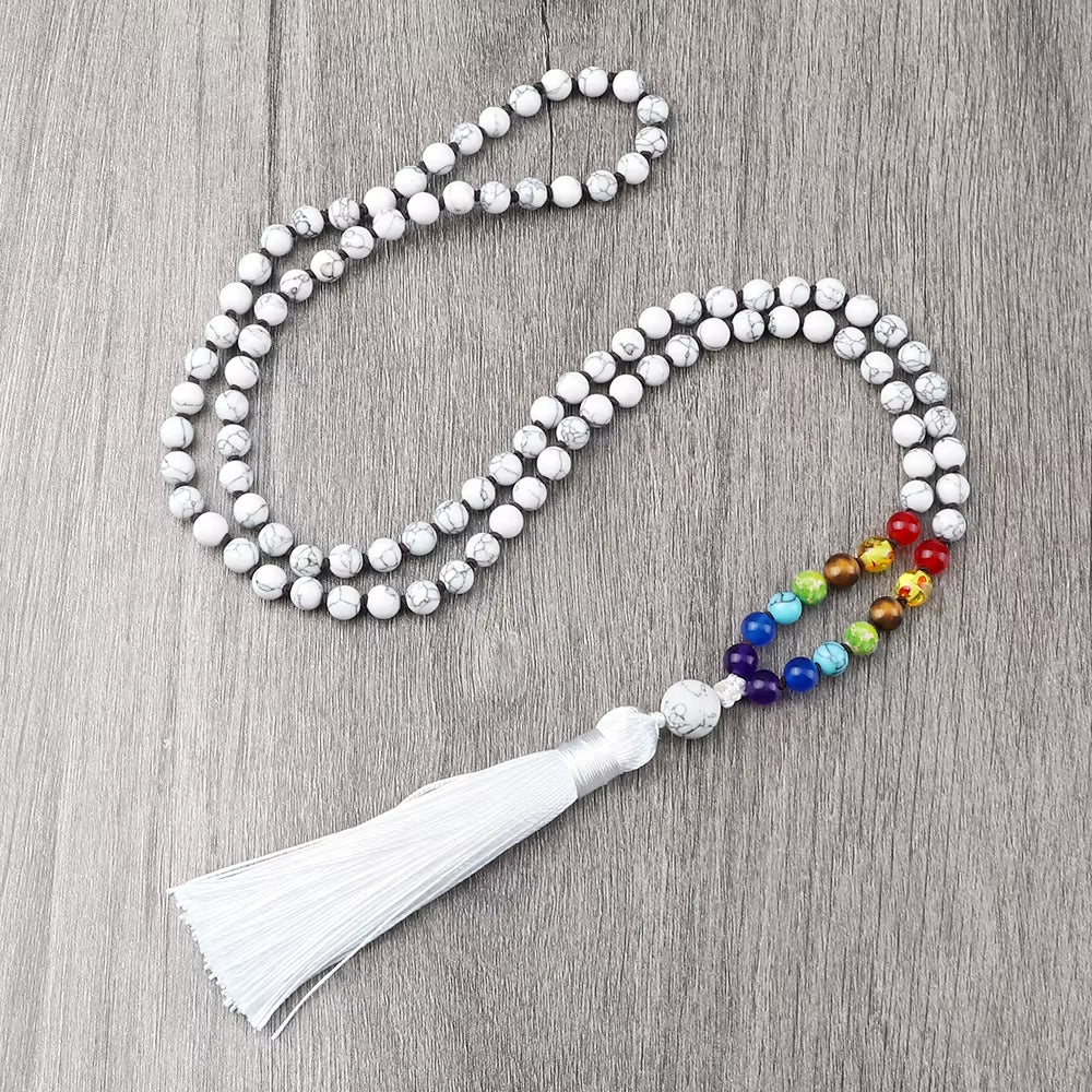 Collier 7 Chakras avec Perles Blanches