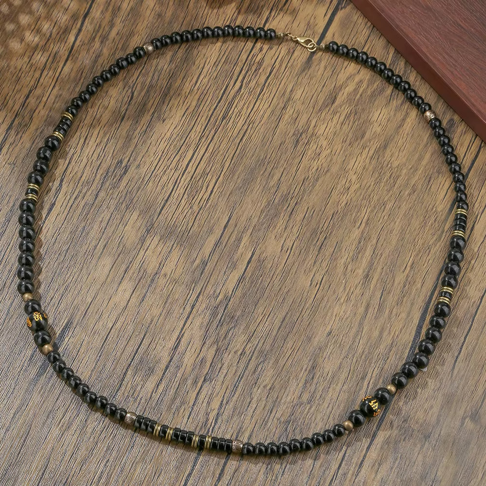 Collier pour Homme - Style Tibétain sur fond marron