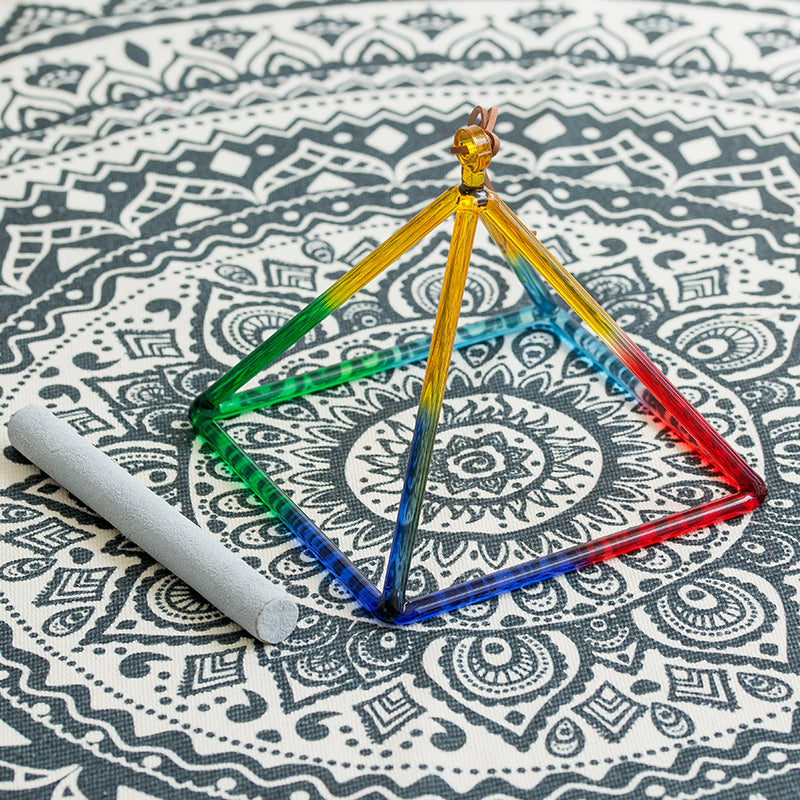 Pyramide de cristal pour thérapie