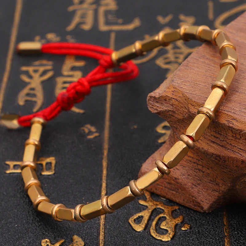 Bracelet tibétain réglable en laiton doré – Élégance artisanale et esprit zen