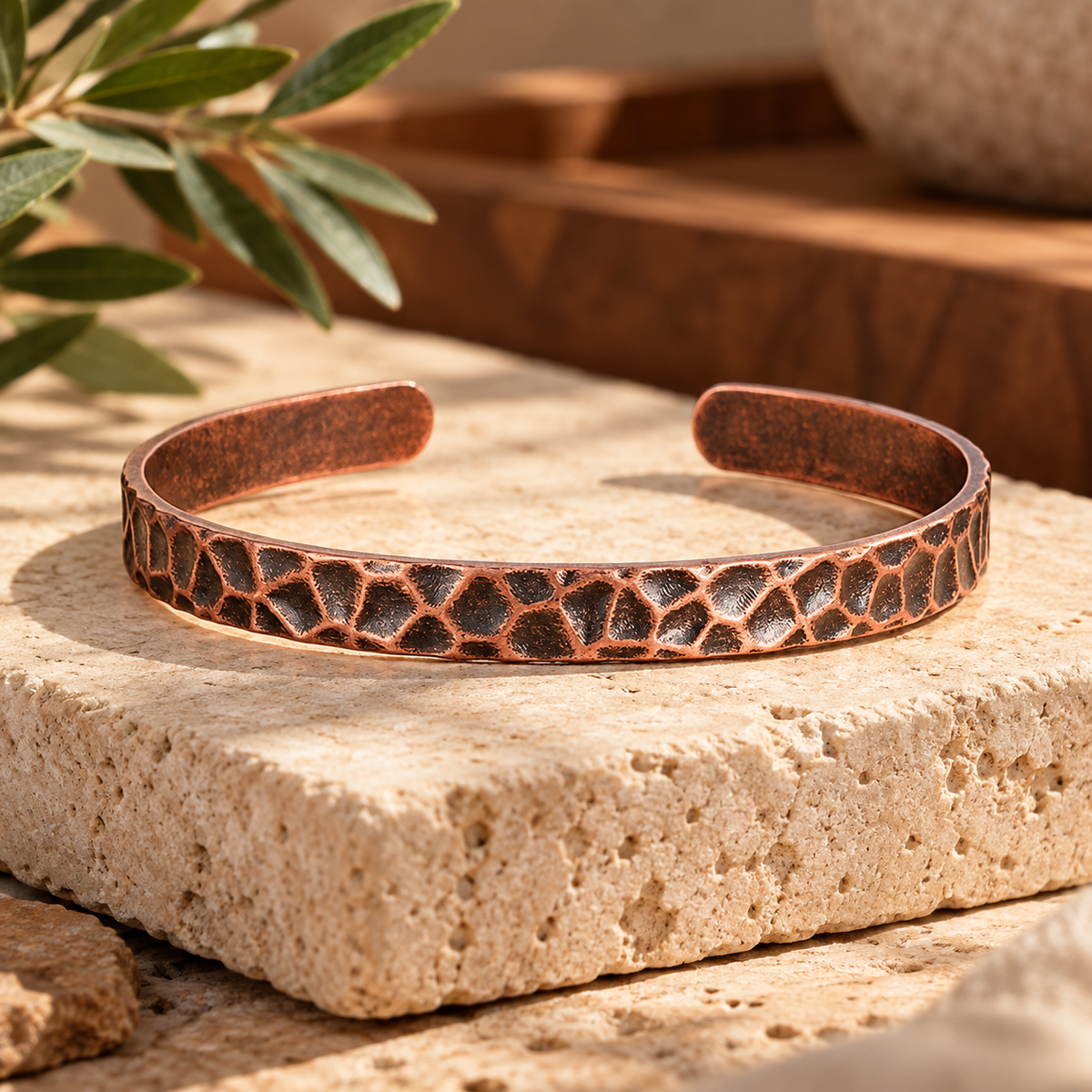 Bracelet Jonc Cuivre Pur Facetté, Force et Protection