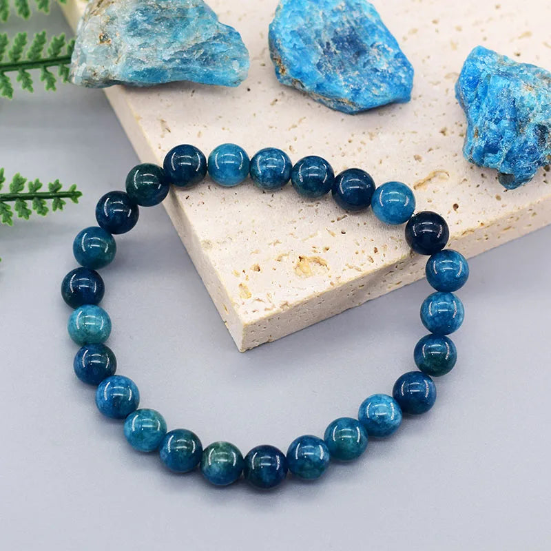 Bracelet en perles d'apatite bleue