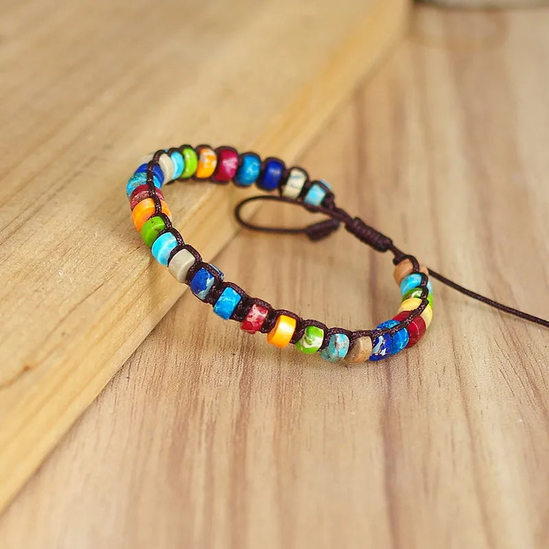 Bracelet sept chakras avec pierres naturelles de style bohème