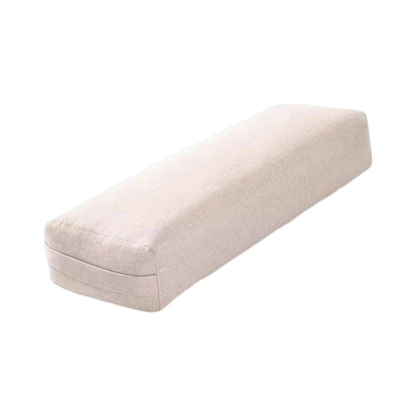 Bolster yoga beige et rectangulaire sur fond blanc