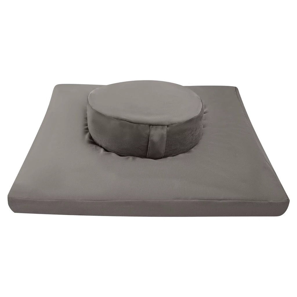 Lot de 2 Coussins Méditation Modernes sur fond blanc