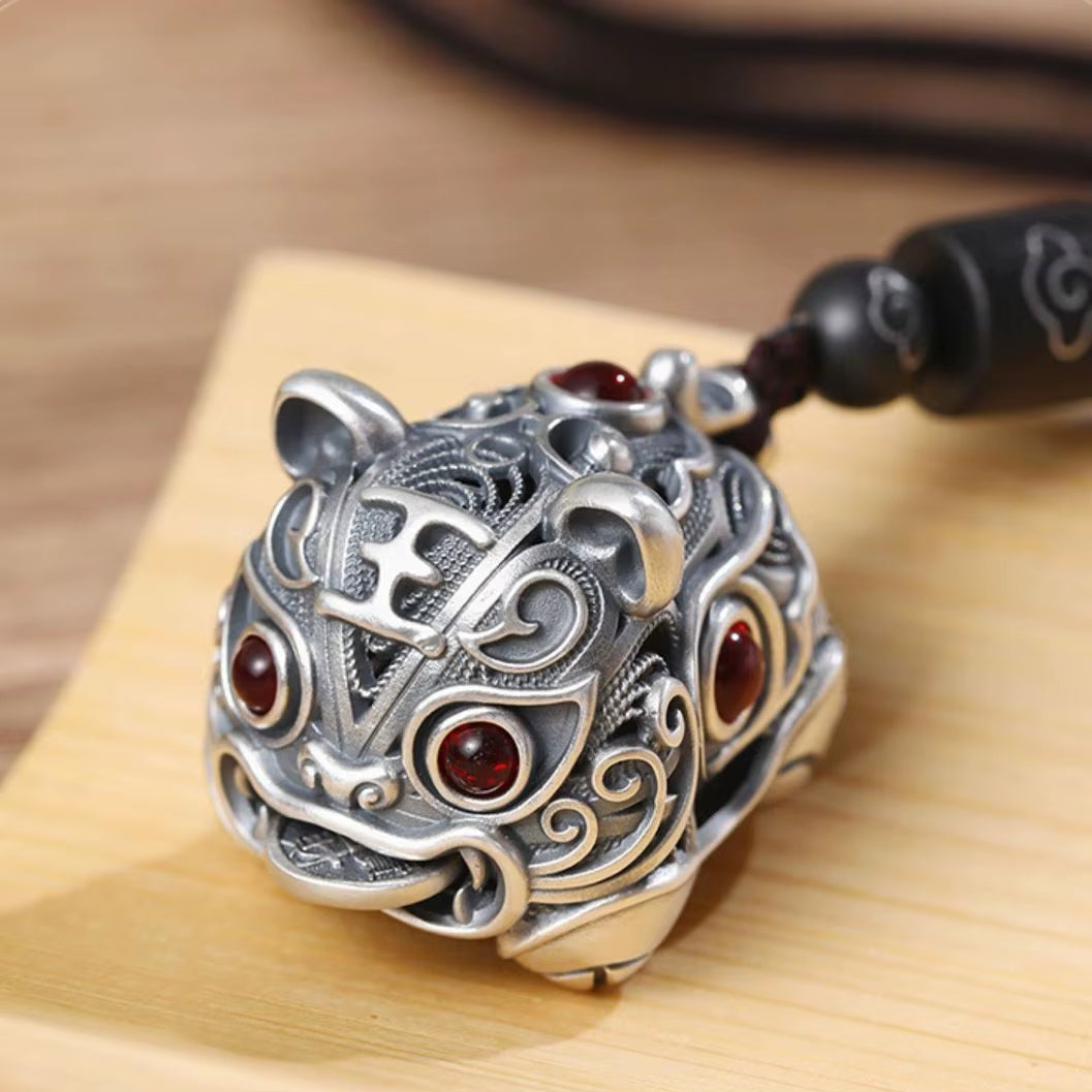Pendentif Tigre Porte Bonheur