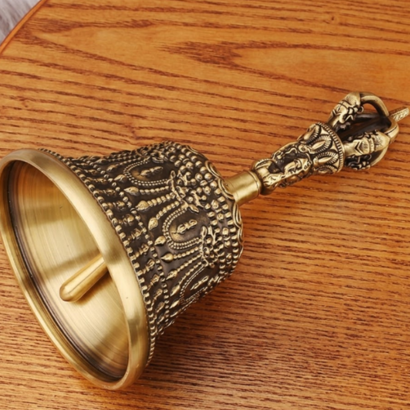 Cloche tibétaine en laiton ciselé, dorje – vue 4