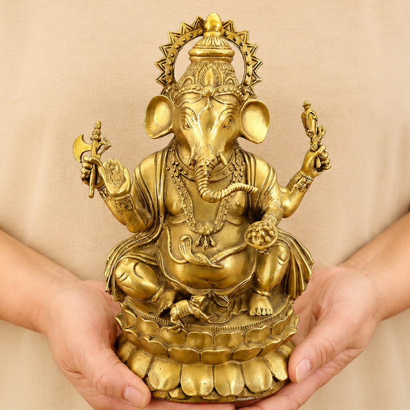 Statue Ganesh assis en laiton doré – vue 13