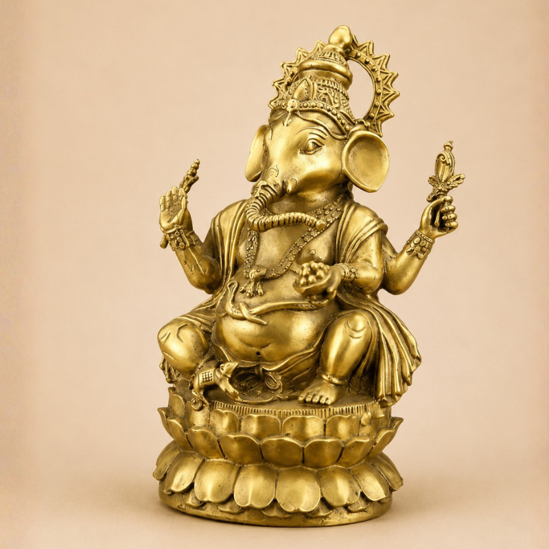 Statue Ganesh assis en laiton doré – vue 9