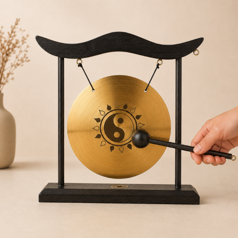Gong tibétain de table, laiton et portique zen – vue 2