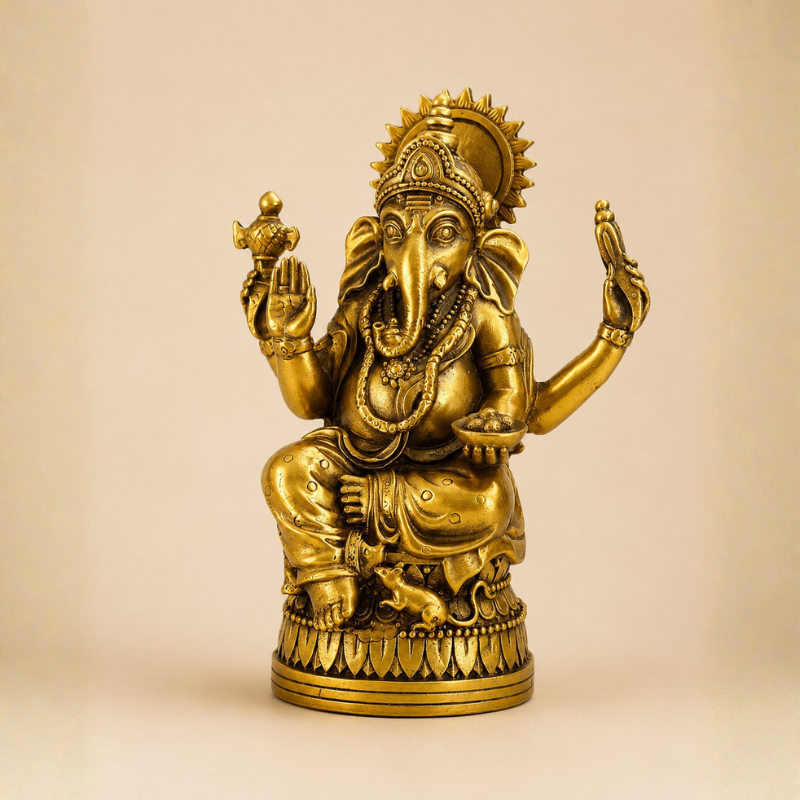 Statue Ganesh assis en laiton doré – vue 7