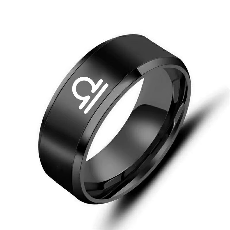 Bague Signe Astrologique Noire et Épurée sur fond blanc