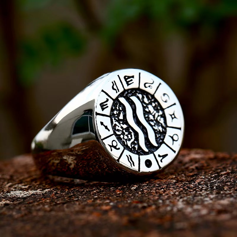 Bague Signe Astrologique - Vintage et Polie Image