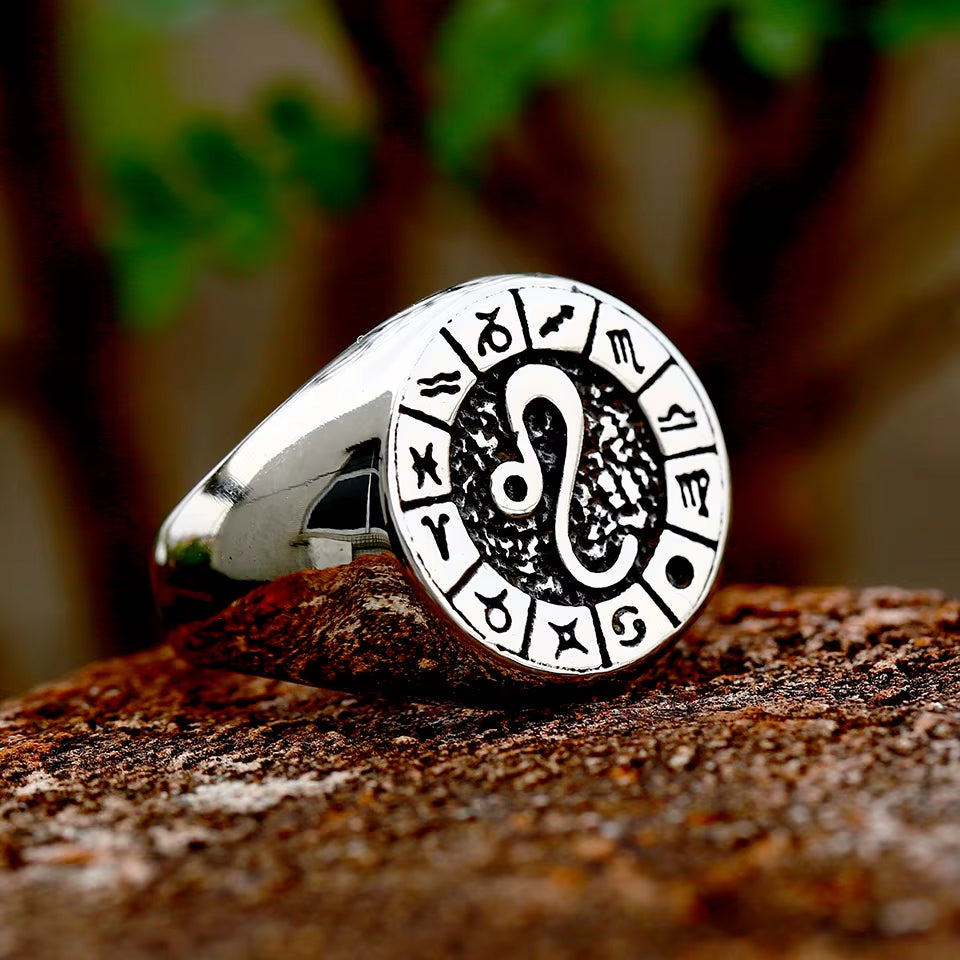 Bague Signe Astrologique - Vintage et Polie Image