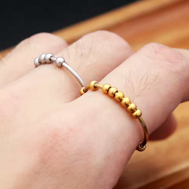 Bague Anti-Stress Minimaliste – Élégance Discrète et Sérénité au Quotidien