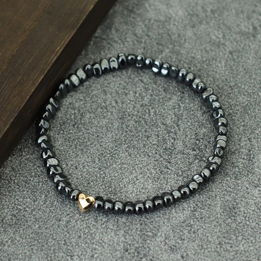Bracelet Hématite Naturelle avec Cœur Symbolique
