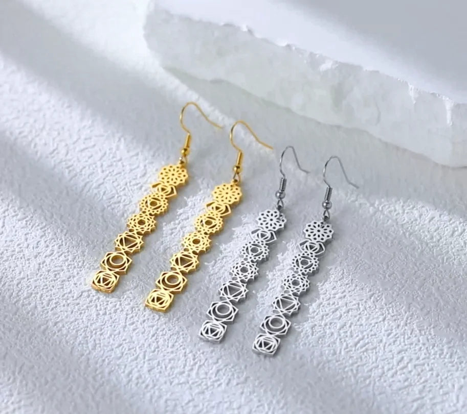 Boucles d Oreilles Longues Chakras en Acier et or Durable