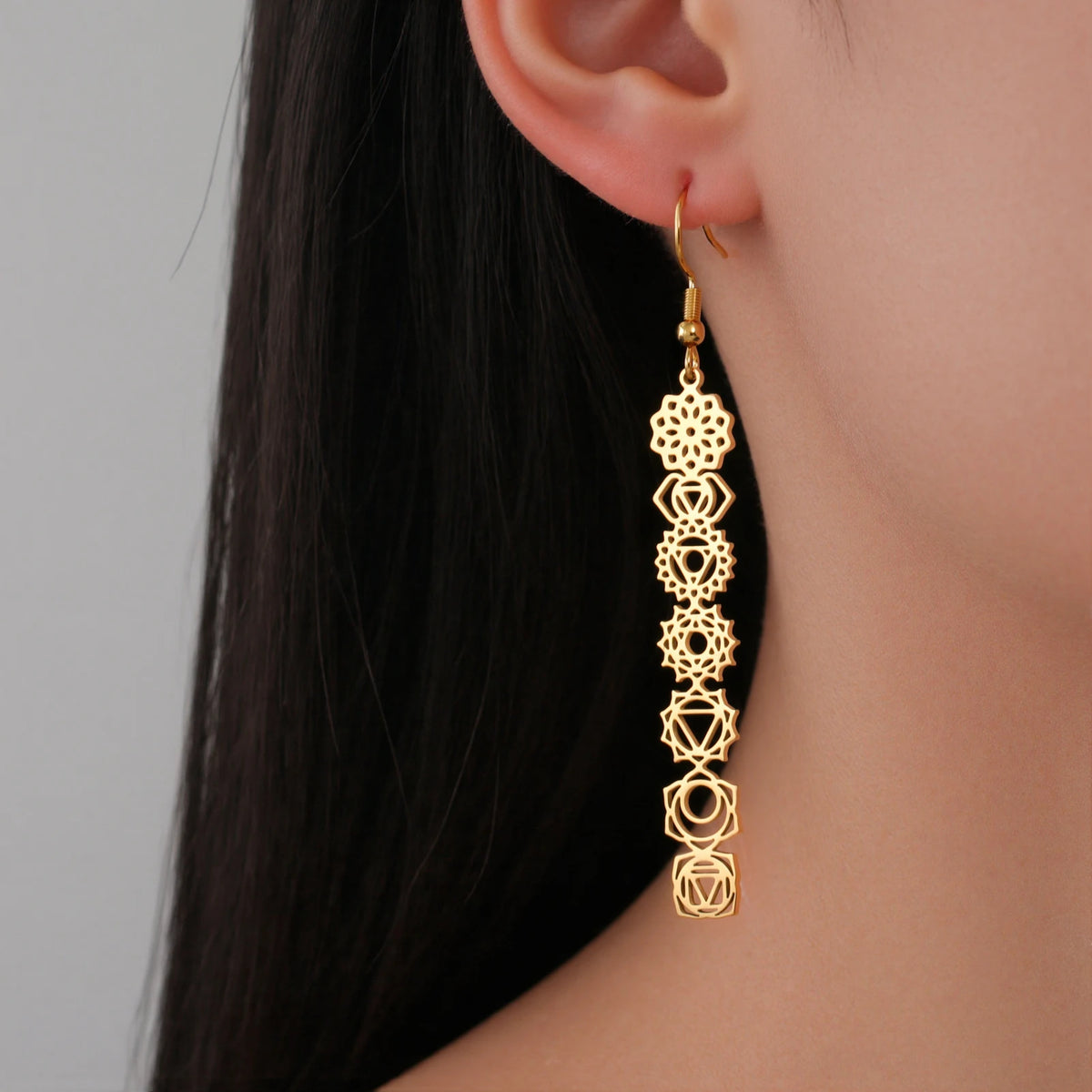 Boucles d Oreilles Longues Chakras en Acier et or Durable