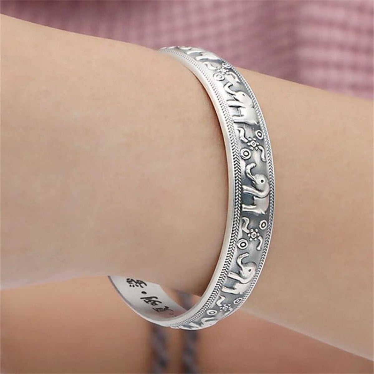 Bracelet manchette en argent sterling 925, interieur grave de mantras calligraphies