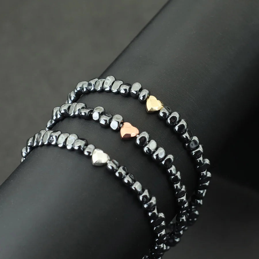Bracelet Hématite Naturelle avec Cœur Symbolique