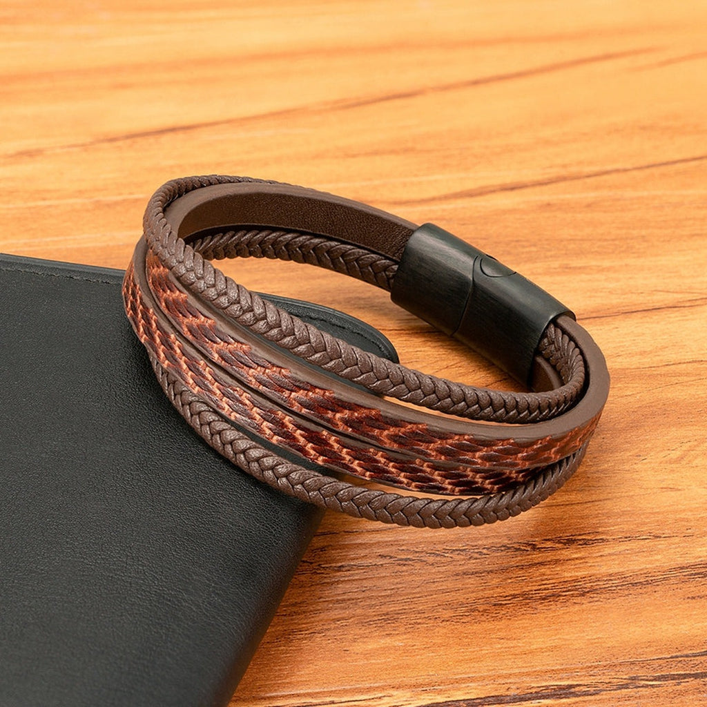 Bracelet homme tressé à fermoir magnétique, détail du tressage