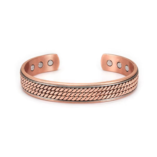 Bracelet Homme - Ouvert et Sophistiqué sur fond blanc