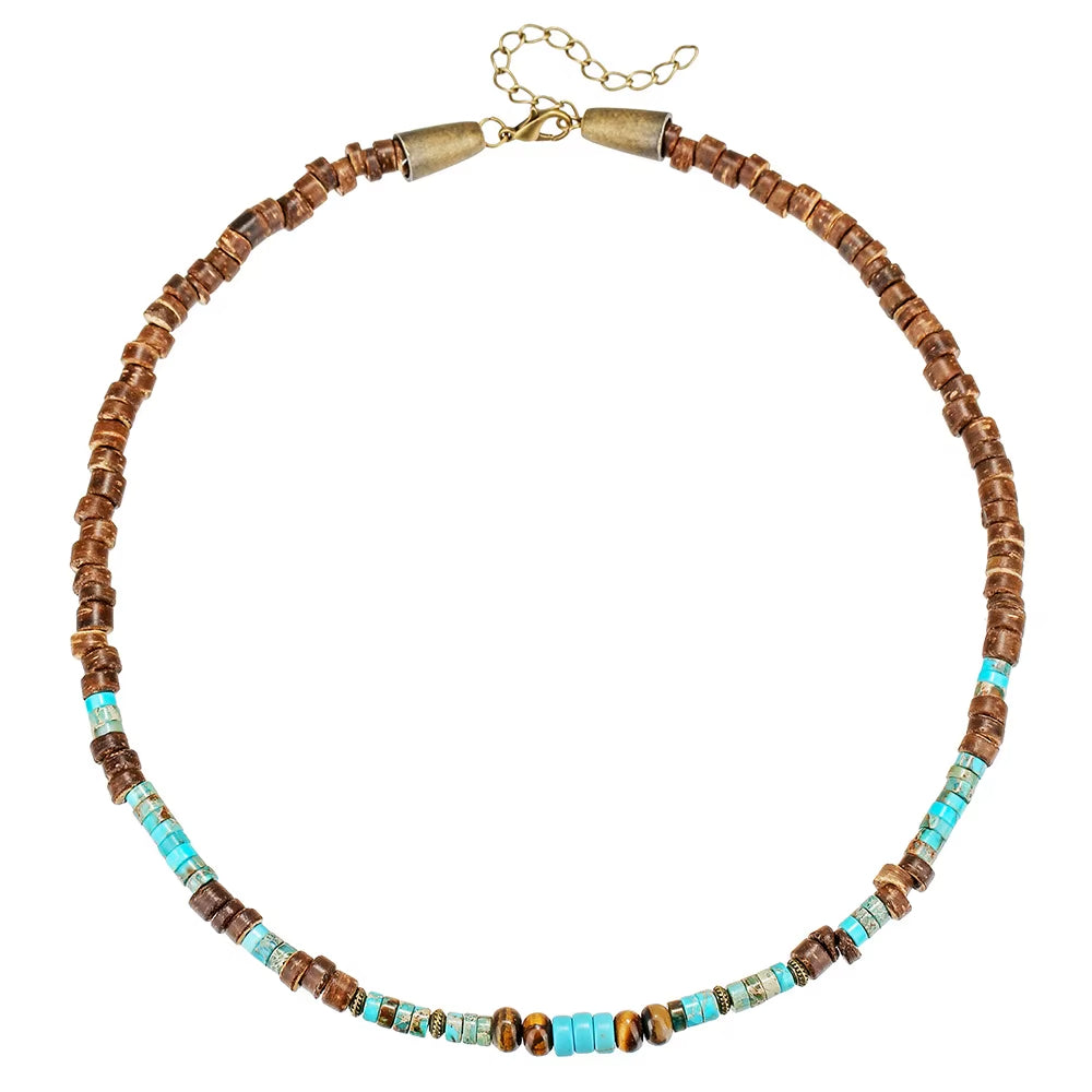 Collier pour Homme - Bois et Pierre Naturelle sur fond blanc