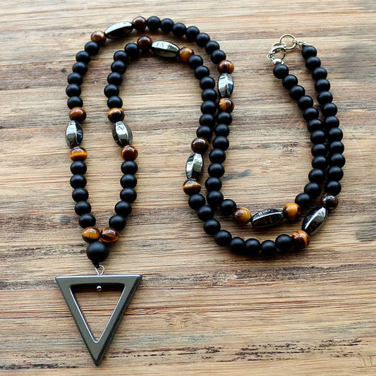 Collier pour Homme - Hématite et Oeil de Tigre sur fond beige