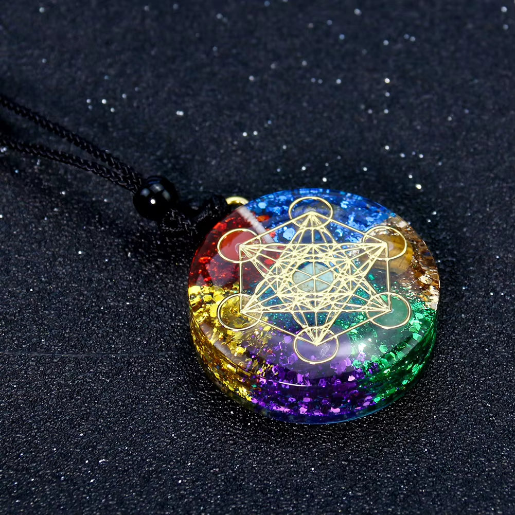Collier Orgonite Métatron et 7 Chakras Image