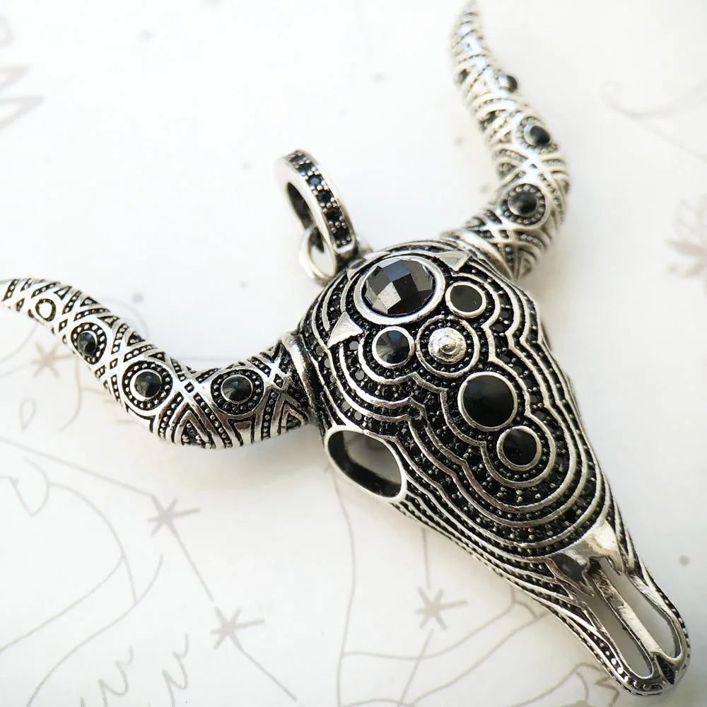 Pendentif Crâne de Taureau Esprit Rebelle