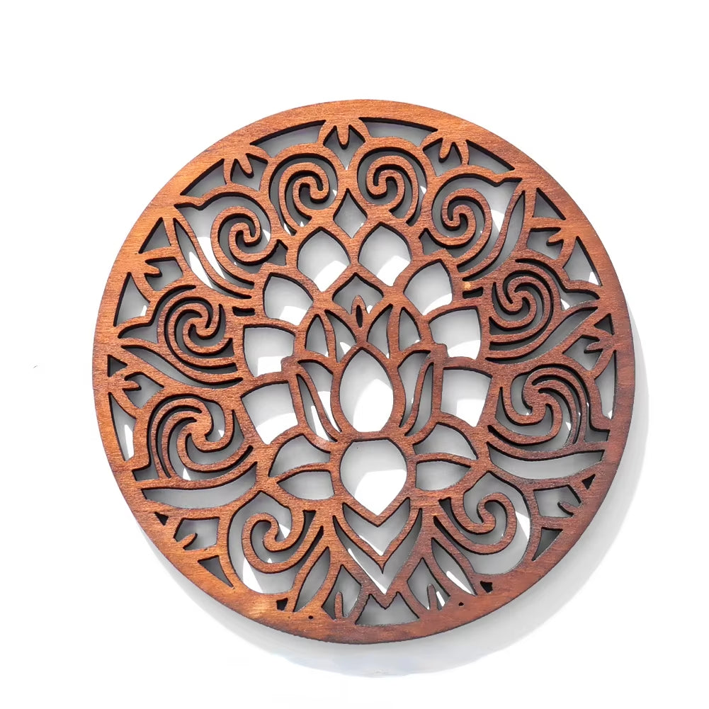Dessous de Verre Design Mandalas en Bois sur fond blanc Image