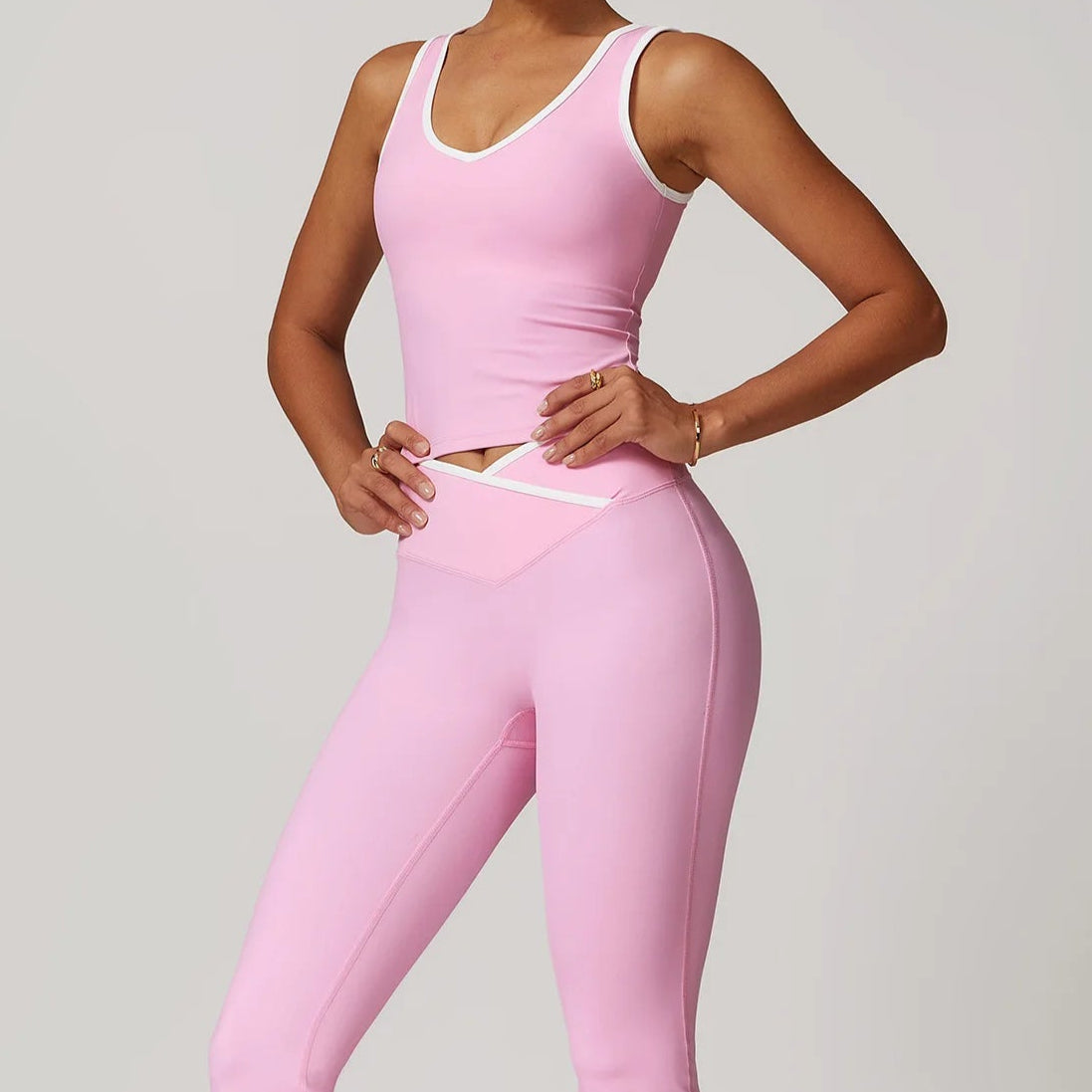 Ensemble Yoga Respirant et Moderne Image