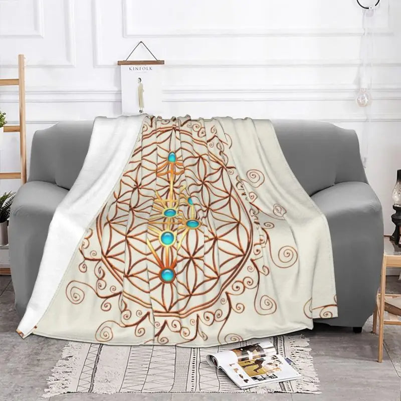 Plaid doux et beige avec motifs de mandalas