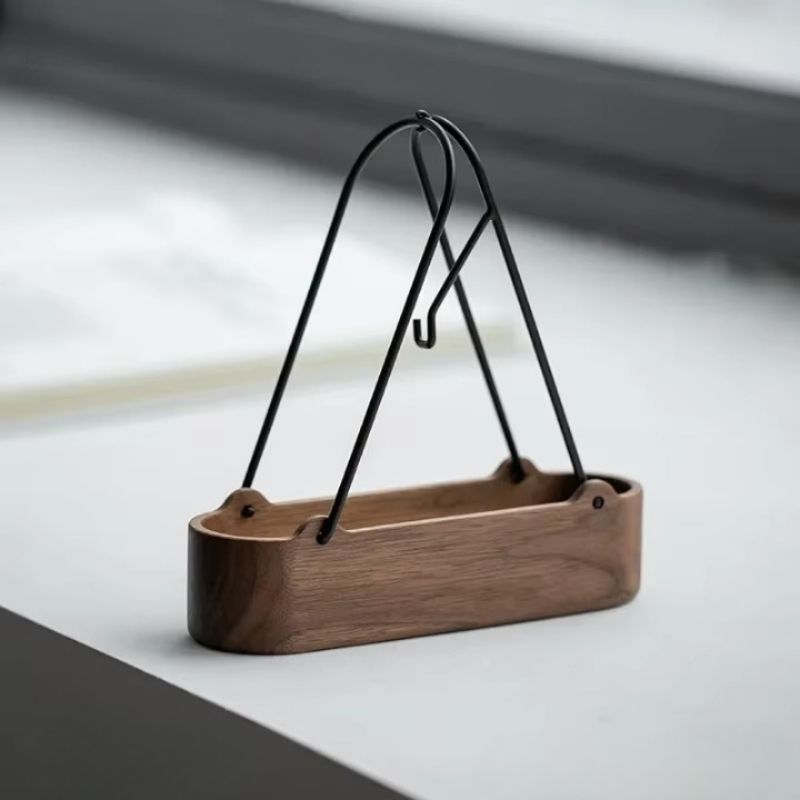 Porte Encens Léger et Pliable sur fond gris