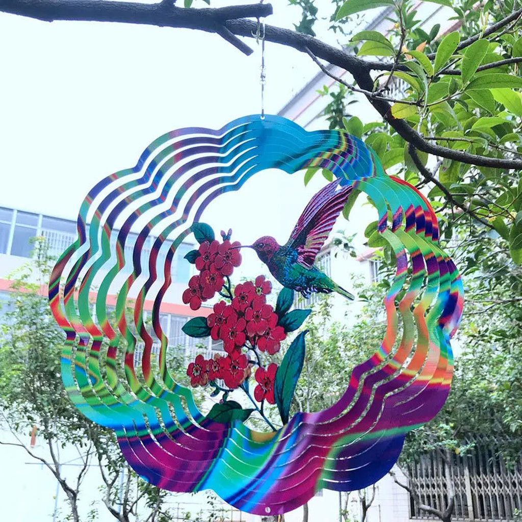Décoration de jardin multicolore avec colibri, vue extérieure