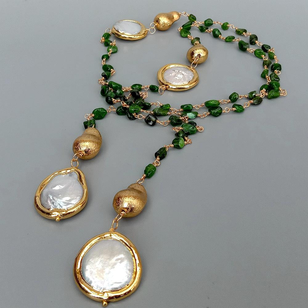 Collier en pierre naturelle de monnaie blanches