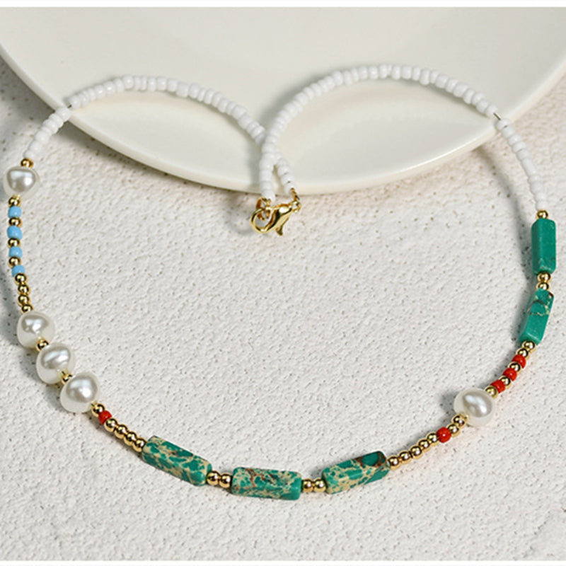 Collier en pierre naturelle en pierre verte charmante