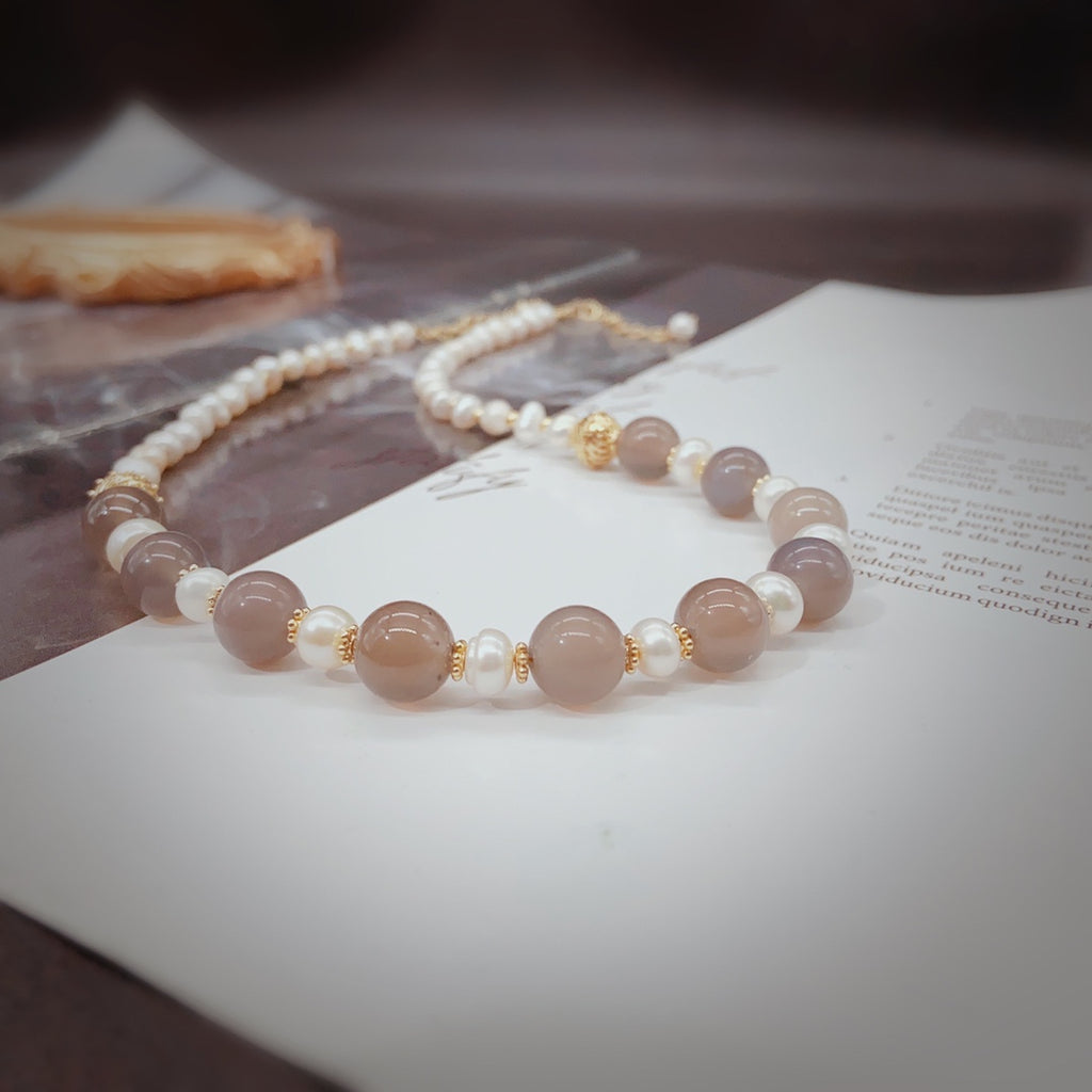 Collier en pierre naturelle d'eau douce élégantes avec gemme naturelle
