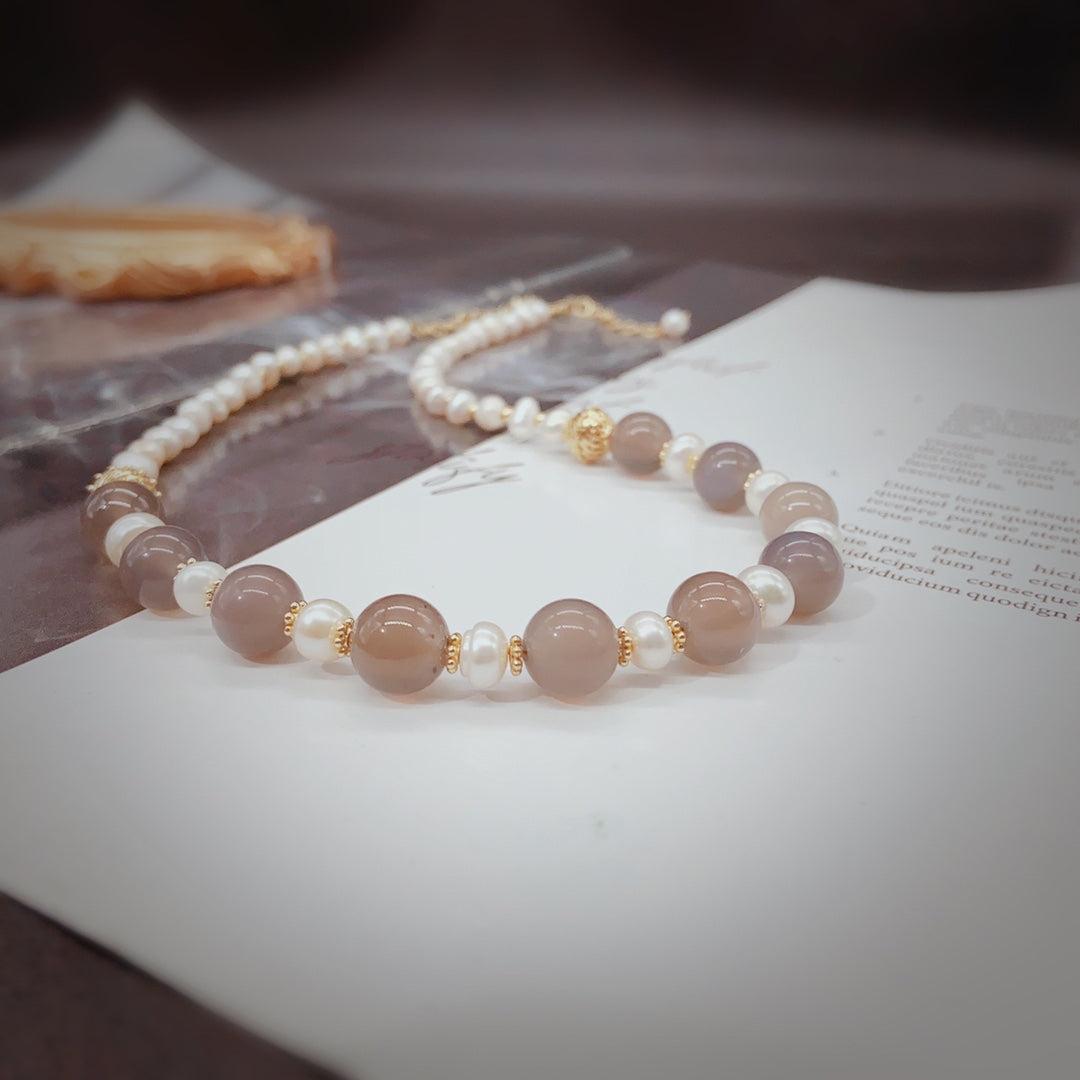Collier en pierre naturelle d'eau douce élégantes avec gemme naturelle