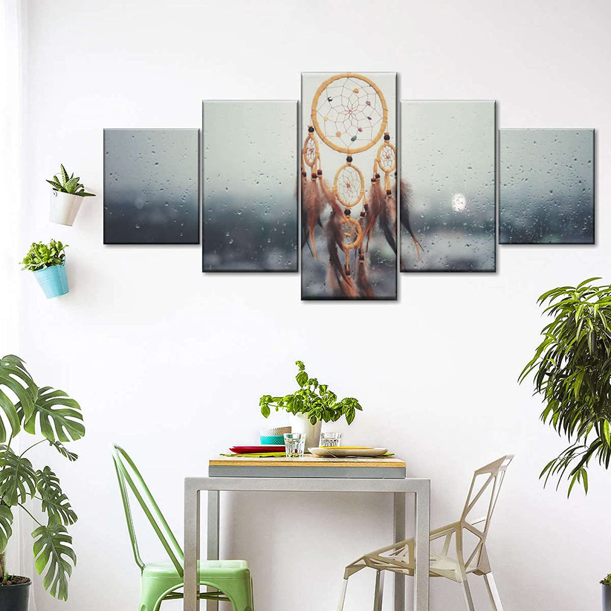 Tableau attrape-rêves dans la pluie