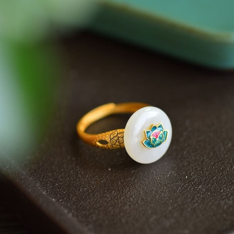 Anneau de l’épanouissement du Lotus en Jade