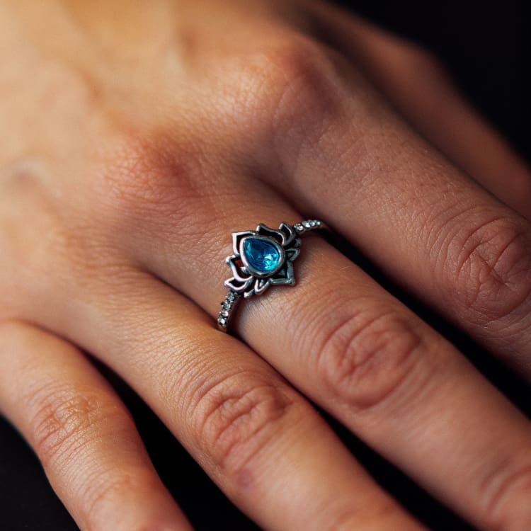 Bague de l’Epanouissement de la Fleur de Lotus Image