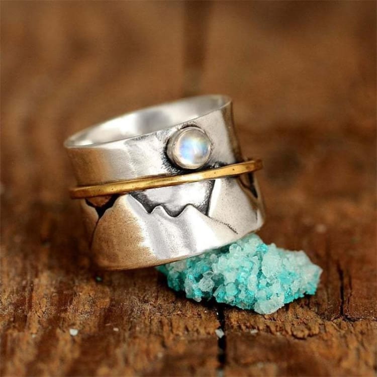 Bague vintage l’appel des sommets en pierre de lune