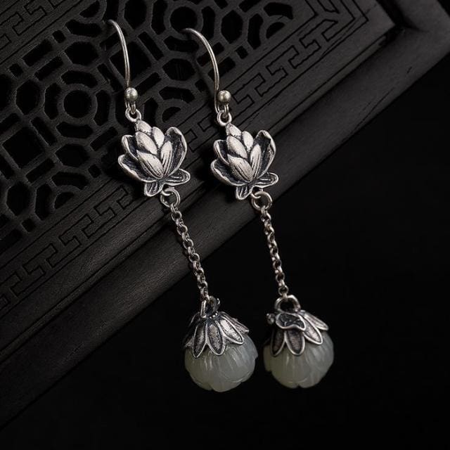 Boucles d’oreilles du Lotus en Jade Blanc - Boucles d’Oreilles