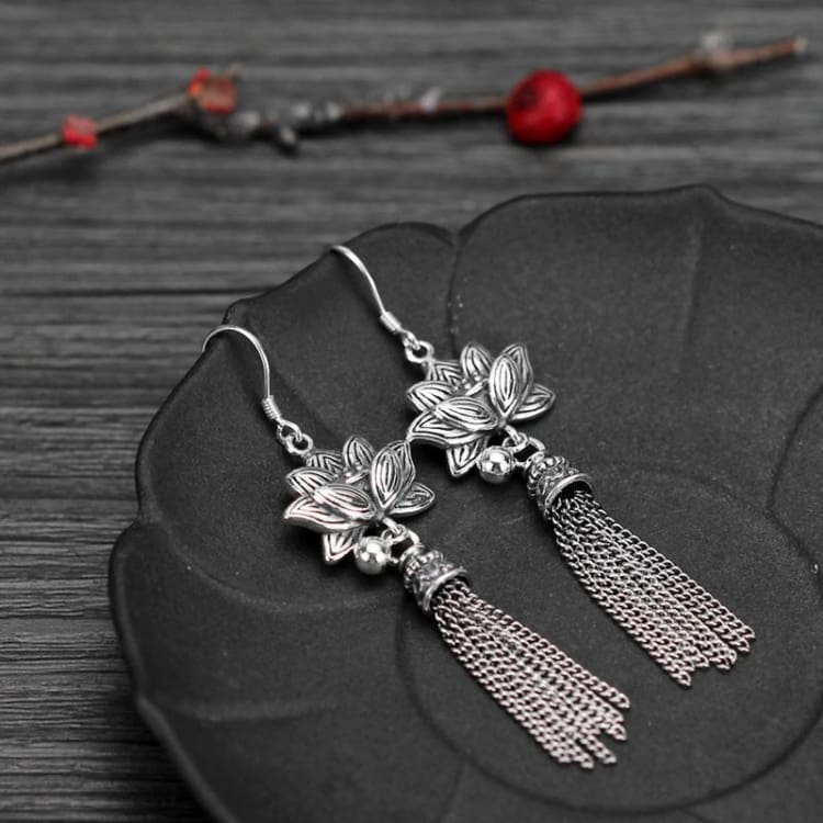 Boucles d’oreilles du renouveau