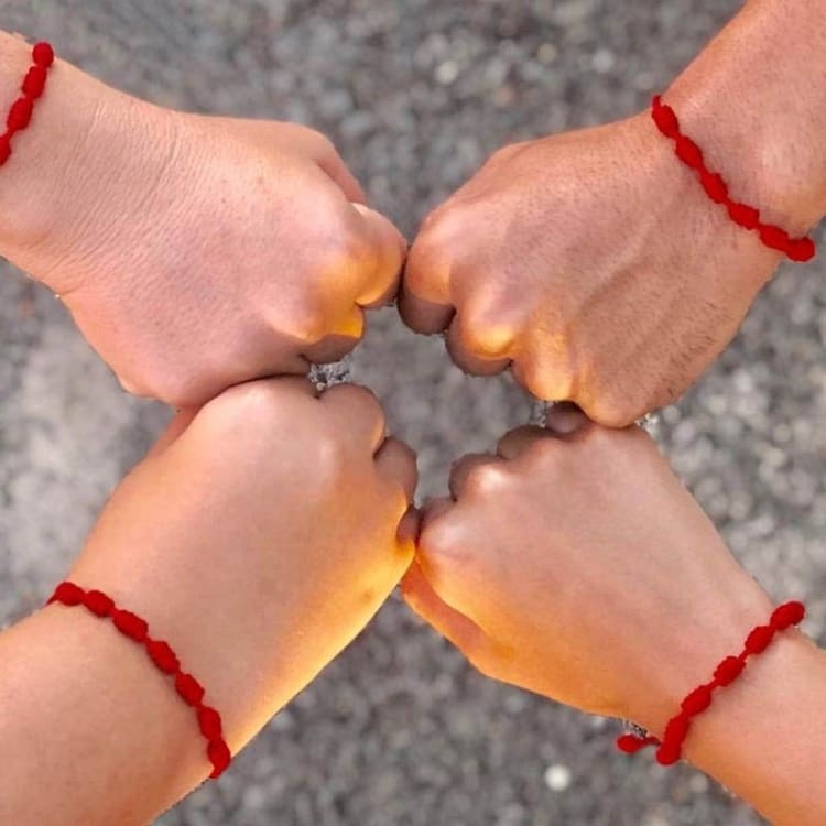 Bracelet de chance tibétain au 7 nœuds Image