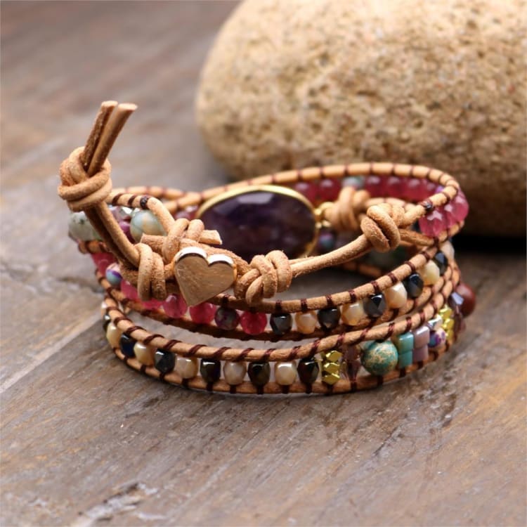 Bracelet de récupération ornée d’une pierre améthyste - Bracelet