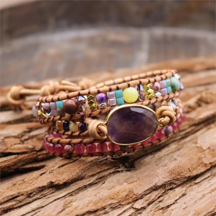 Bracelet de récupération ornée d’une pierre d’amethyste - Bracelets