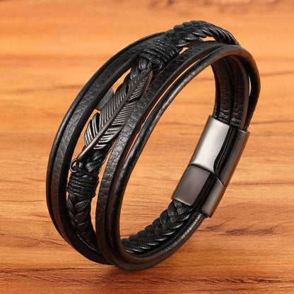 Bracelet enveloppant en cuir ’ plume d’ange ’ - Noir / 23cm