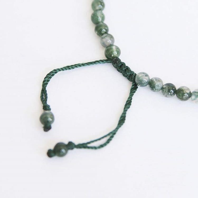 Bracelet fin en agate naturelle